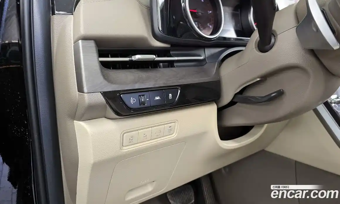 Kia Carnival 2021 2.2 автомат (гидро), фото 28
