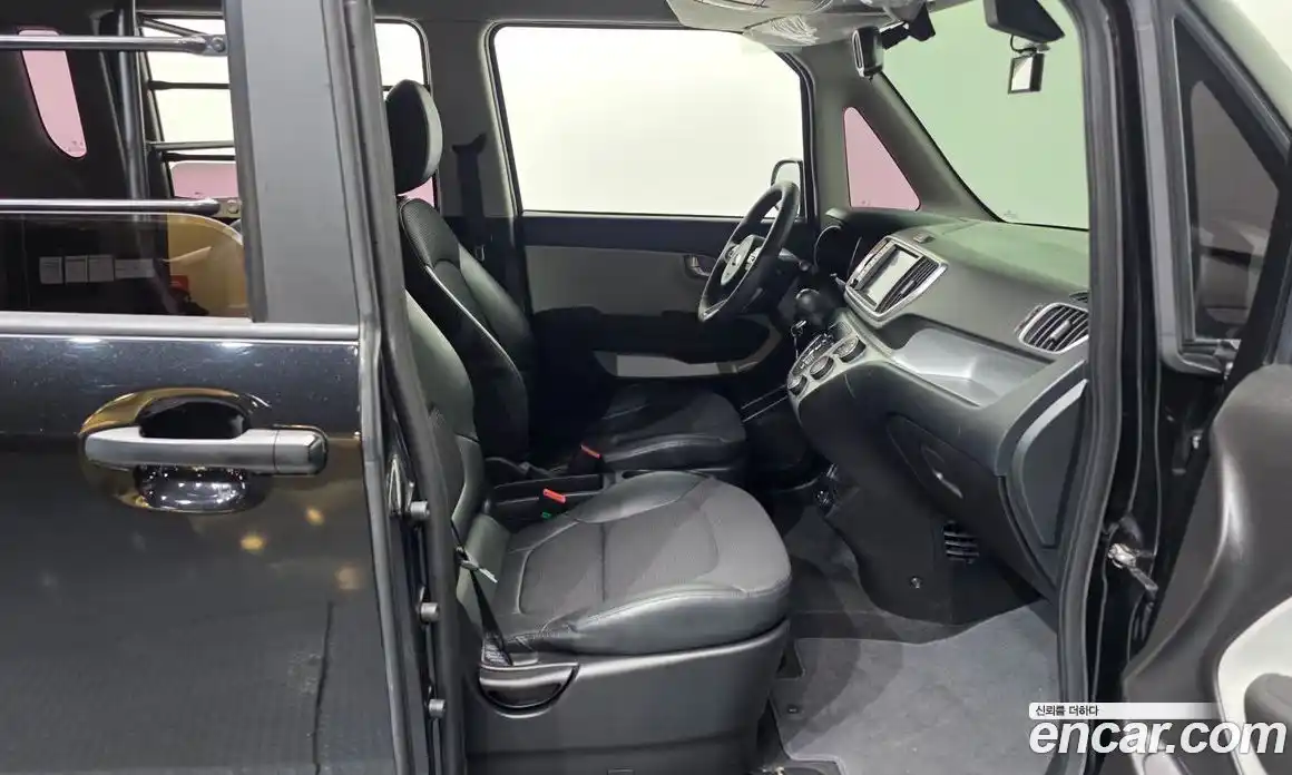 Kia Ray 2021 1.0 автомат (гидро), фото 17