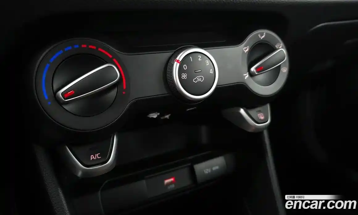 Kia Morning 2023 1.0 автомат (гидро), фото 27