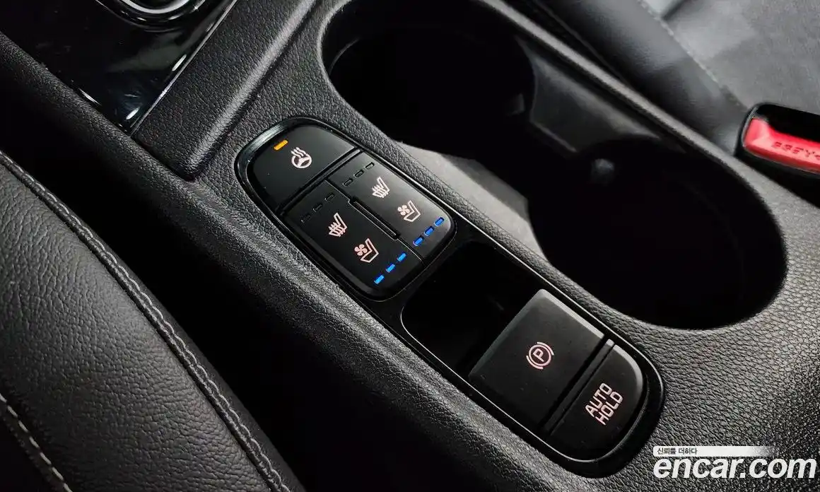 Kia Niro 2021 1.6 автомат (гидро), фото 23