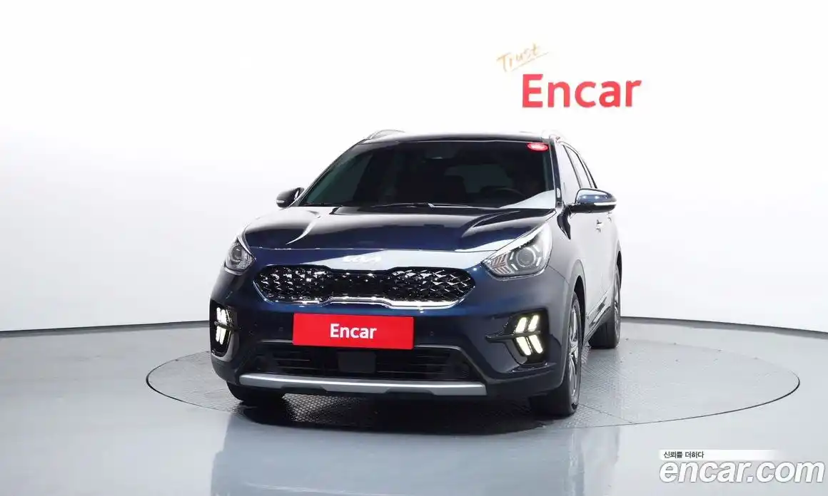 Kia Niro 2021 1.6 автомат (гидро), фото 3