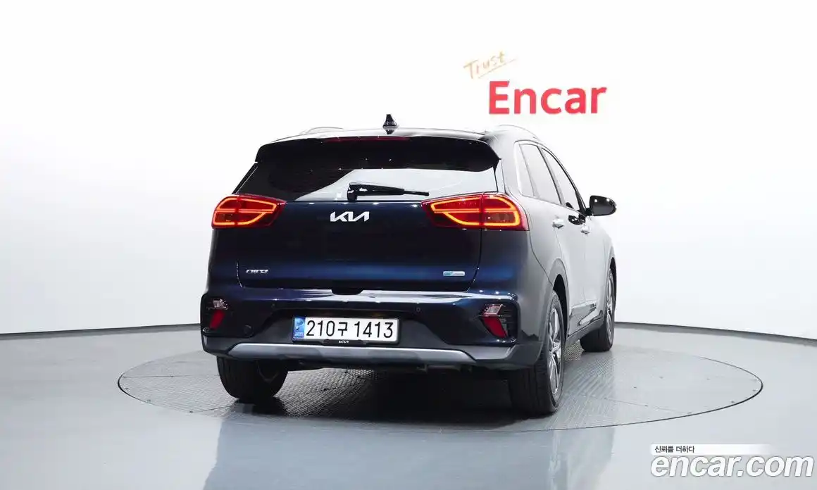 Kia Niro 2021 1.6 автомат (гидро), фото 4