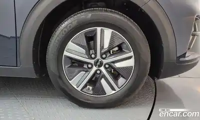 Kia Niro 2021 1.6 автомат (гидро), миниатюра 7