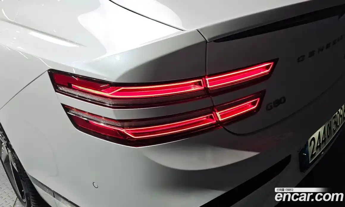 Genesis G80 2024 2.5 автомат (гидро), фото 9