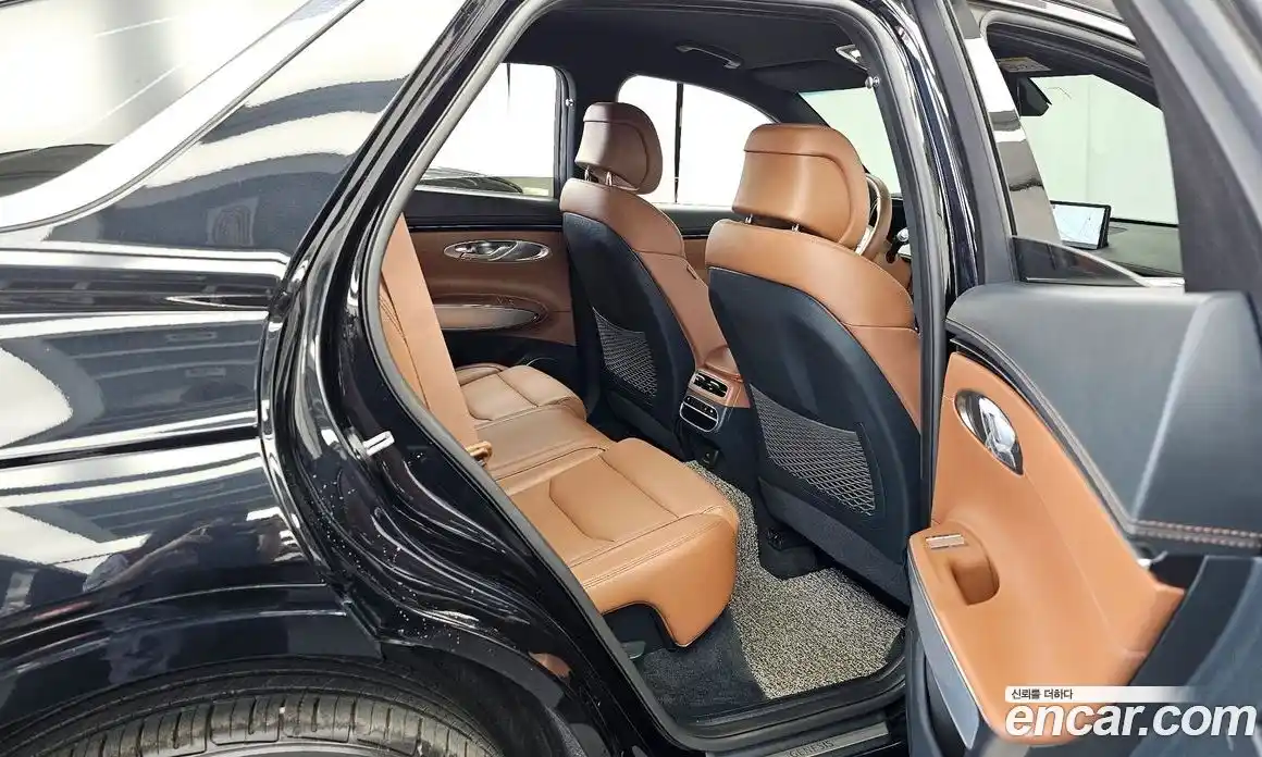 Genesis GV70 2021 2.5 автомат (гидро), фото 12