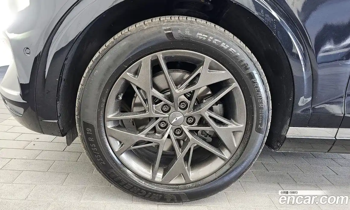 Genesis GV70 2021 2.5 автомат (гидро), фото 5