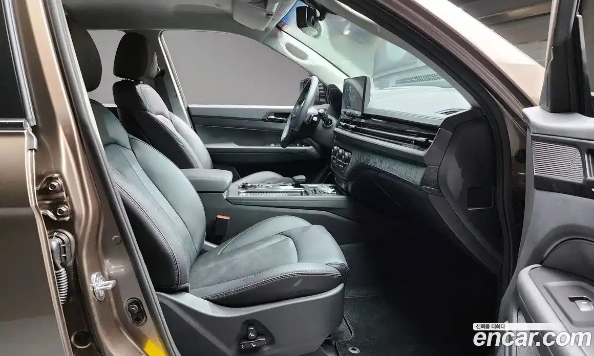 SsangYong Musso 2026 2.0 автомат (гидро), фото 16
