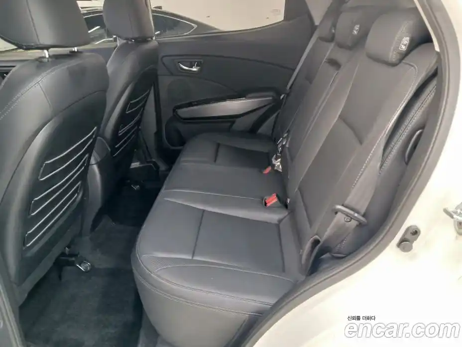 SsangYong TIBOLI 2022 1.5 автомат (гидро), фото 10