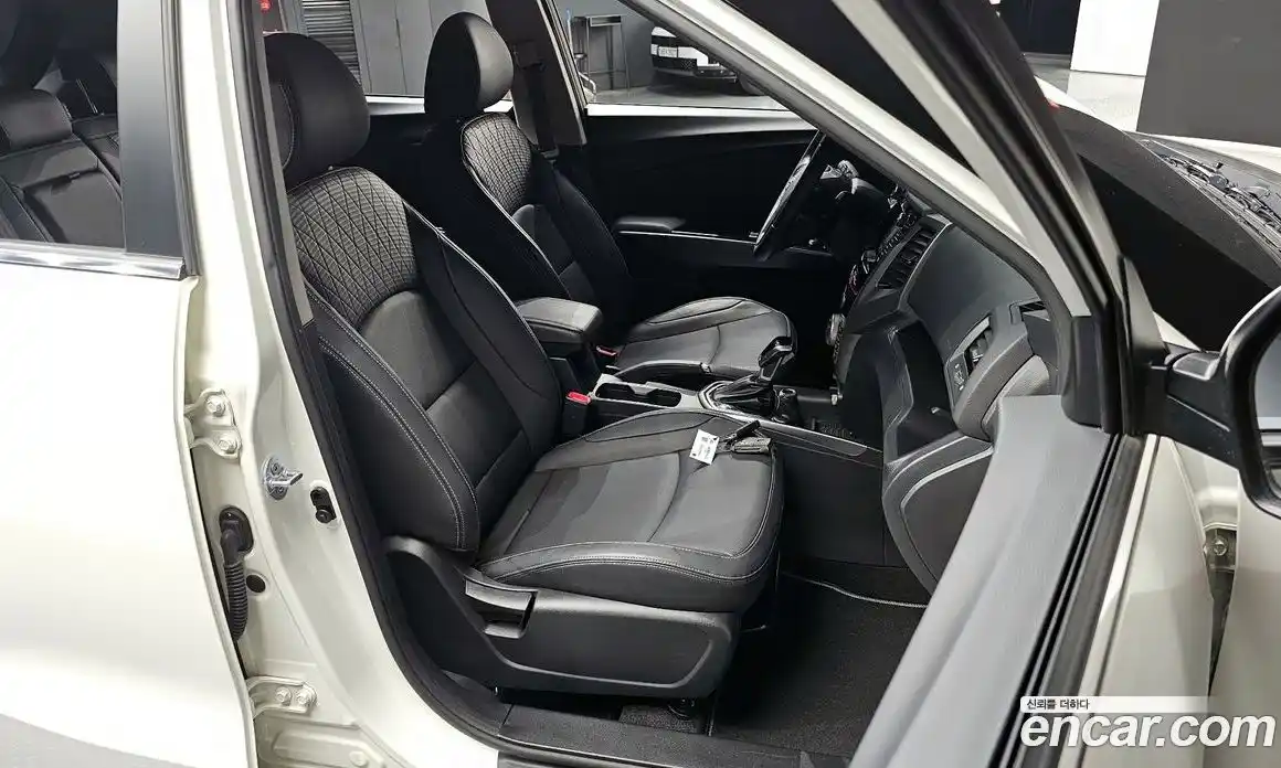 SsangYong TIBOLI 2019 1.6 автомат (гидро), фото 15