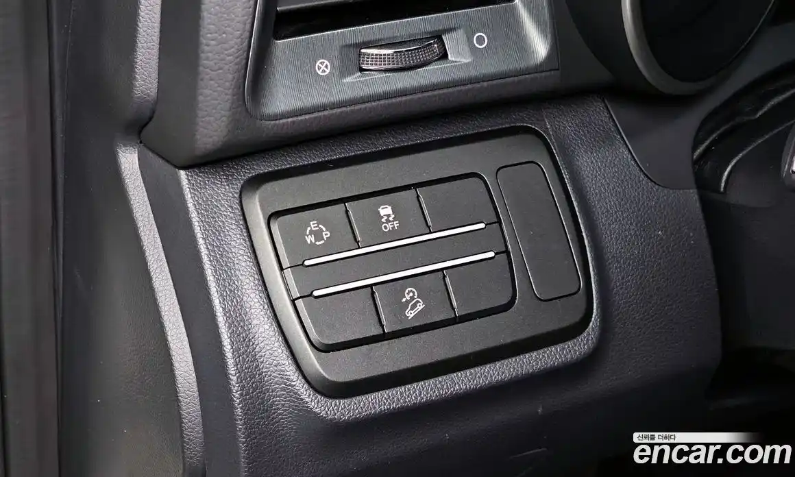SsangYong TIBOLI 2019 1.6 автомат (гидро), фото 22