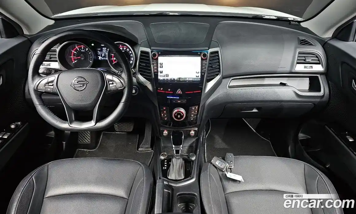 SsangYong TIBOLI 2019 1.6 автомат (гидро), фото 9