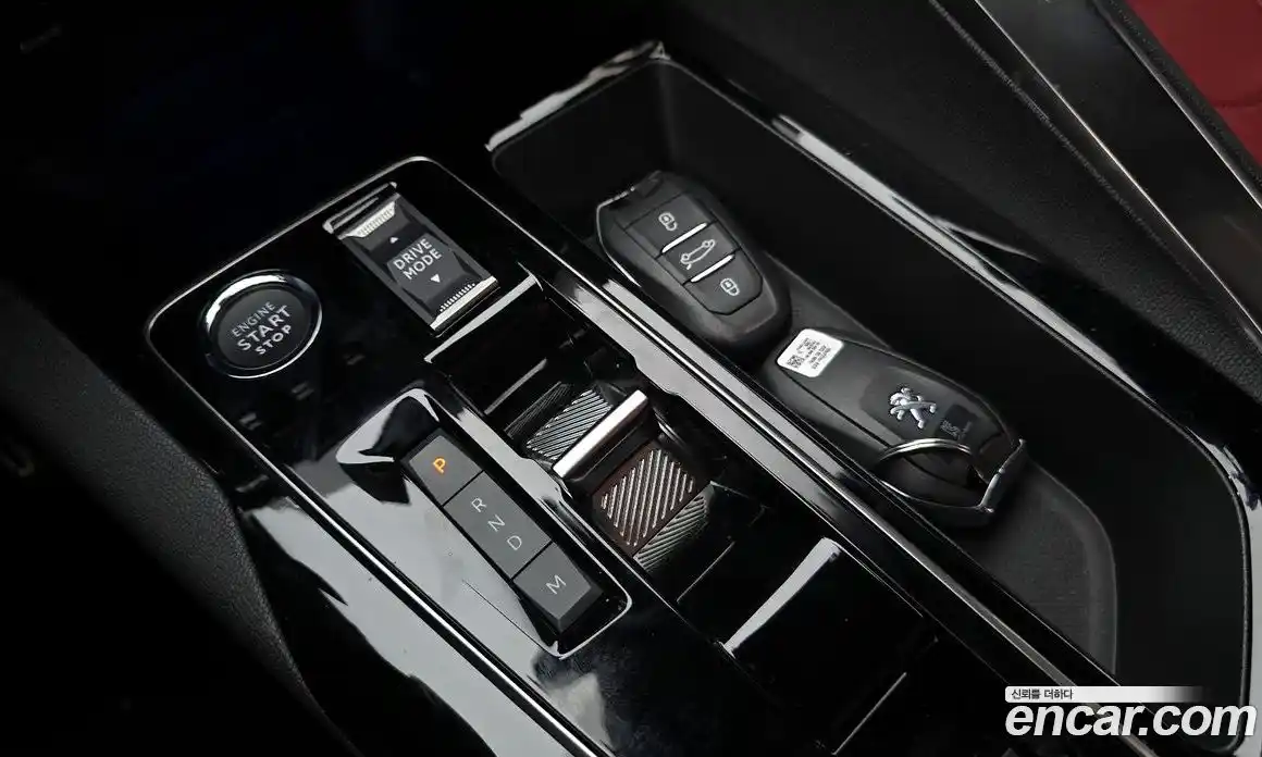 Peugeot 3008 2024 1.2 автомат (гидро), фото 12