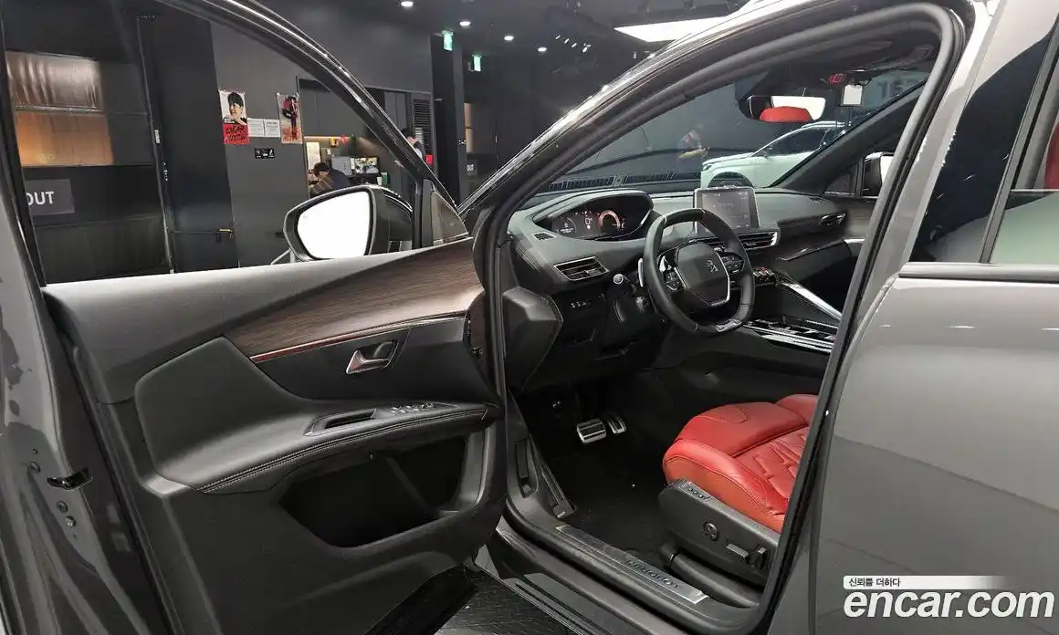 Peugeot 3008 2024 1.2 автомат (гидро), фото 13