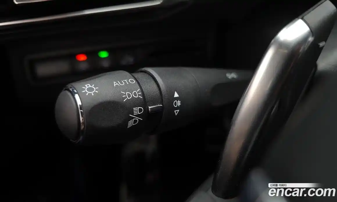 Peugeot 3008 2024 1.2 автомат (гидро), фото 27