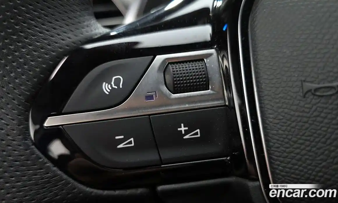 Peugeot 3008 2024 1.2 автомат (гидро), фото 30