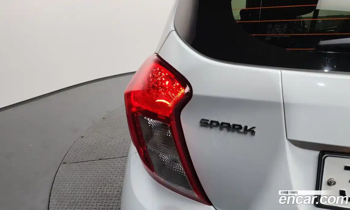 Chevrolet Spark 2019 1.0 гидро, фото 9
