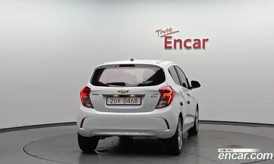 Chevrolet Spark 2016 1.0 гидро, фото 3