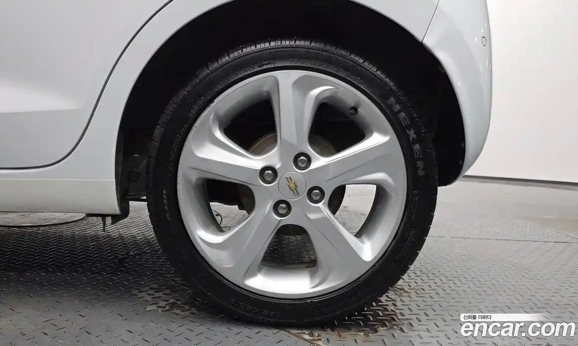 Chevrolet Spark 2016 1.0 гидро, фото 6