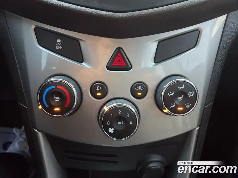 Chevrolet Trax 2014 1.4 автомат (гидро), фото 14