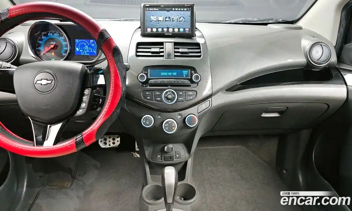 Chevrolet Spark 2015 1.0 автомат (гидро), фото 13