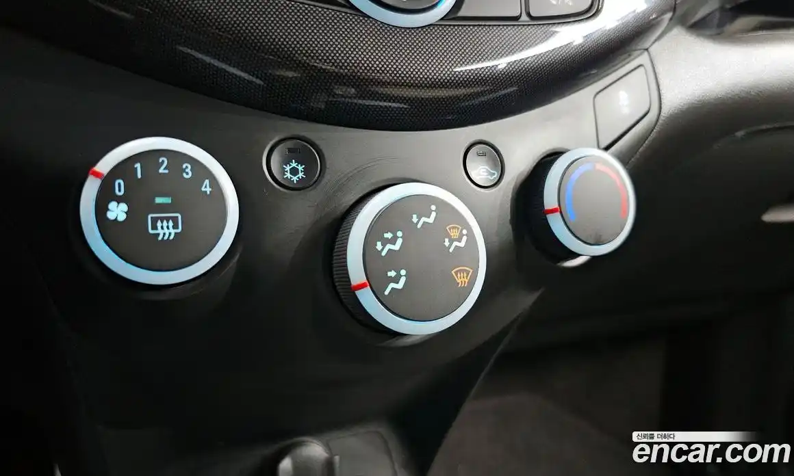 Chevrolet Spark 2015 1.0 автомат (гидро), фото 15
