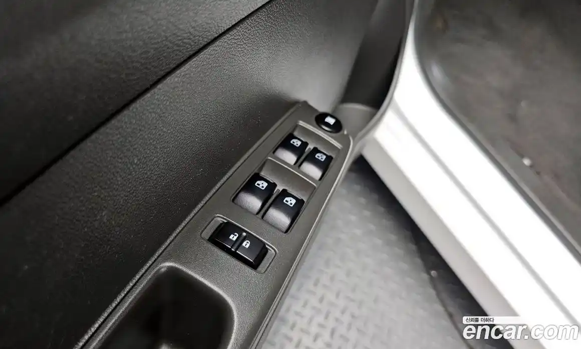 Chevrolet Spark 2015 1.0 автомат (гидро), фото 17