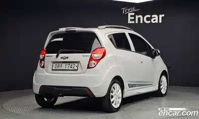 Chevrolet Spark 2015 1.0 автомат (гидро), миниатюра 2