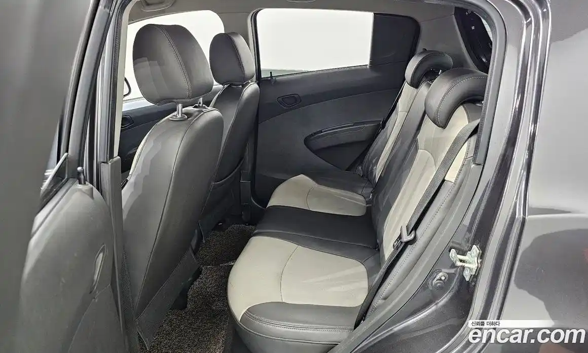 Chevrolet Spark 2013 1.0 автомат (гидро), фото 18