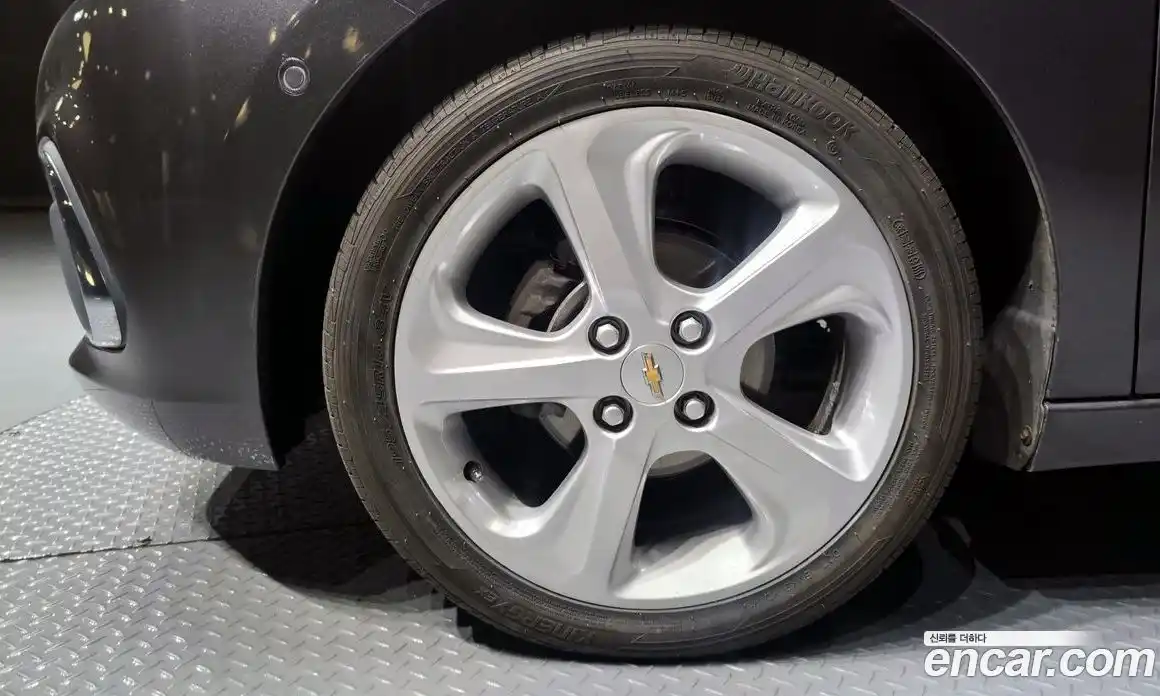 Chevrolet Spark 2015 1.0 гидро, фото 5