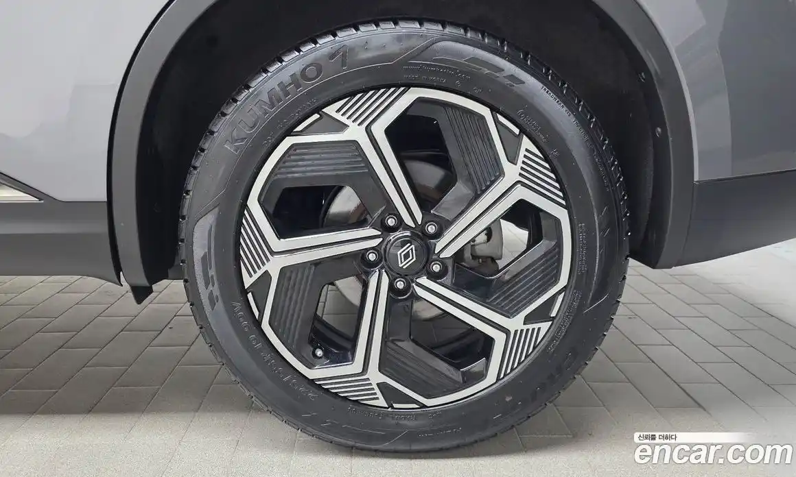 Renault QM6 2024 2.0 гидро, фото 7