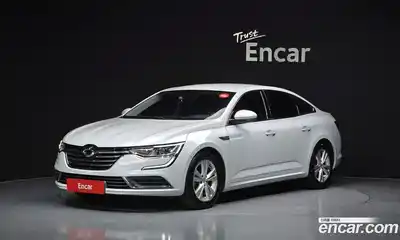 Renault SM6