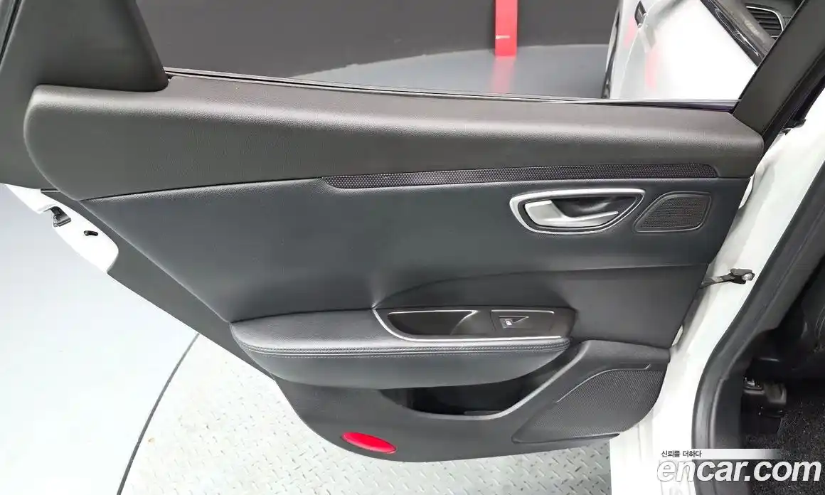 Renault SM6 2016 1.6 гидро, фото 15