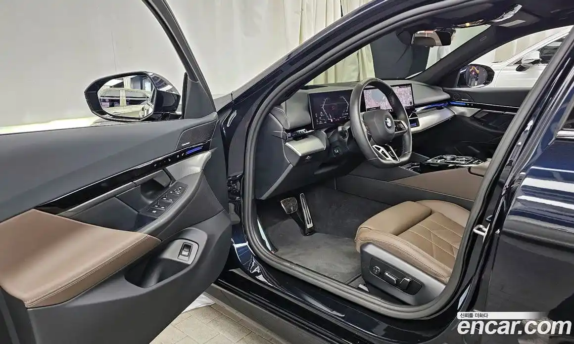BMW 5 серия 2024 2.0 автомат (гидро), фото 10