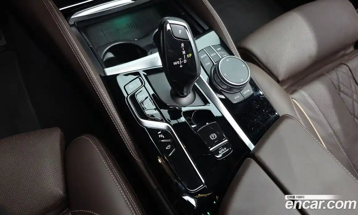 BMW 5 серия 2023 2.0 автомат (гидро), фото 12