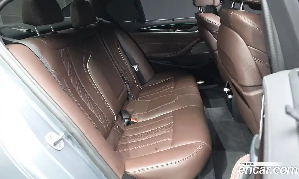 BMW 5 серия 2023 2.0 автомат (гидро), фото 18