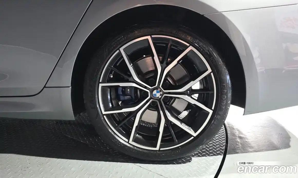 BMW 5 серия 2023 2.0 автомат (гидро), фото 7