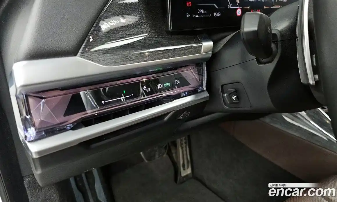 BMW 7 серия 2023 3.0 автомат (гидро), фото 30