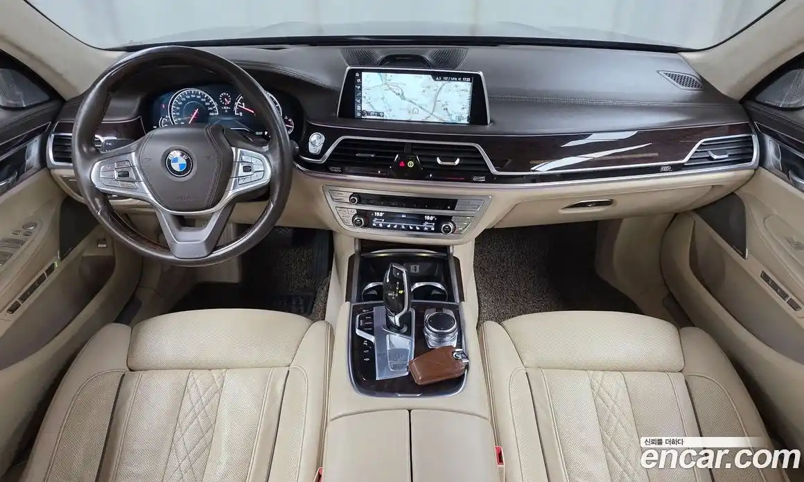 BMW 7 серия 2016 4.4 автомат (гидро), фото 7