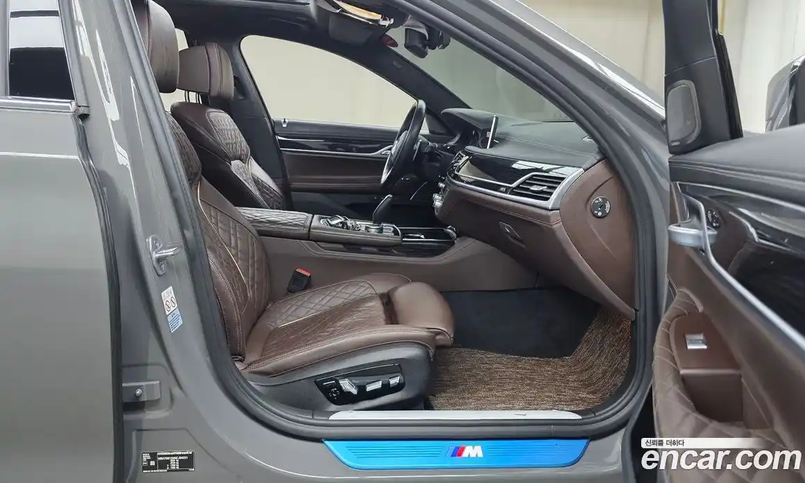 BMW 7 серия 2021 3.0 автомат (гидро), фото 17