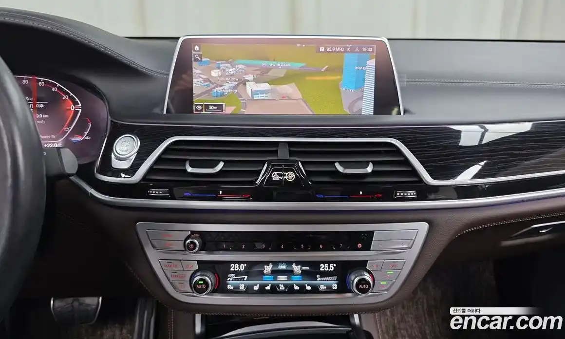 BMW 7 серия 2021 3.0 автомат (гидро), фото 20