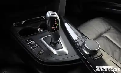 BMW 3 серия 2018 2.0 автомат (гидро), миниатюра 12