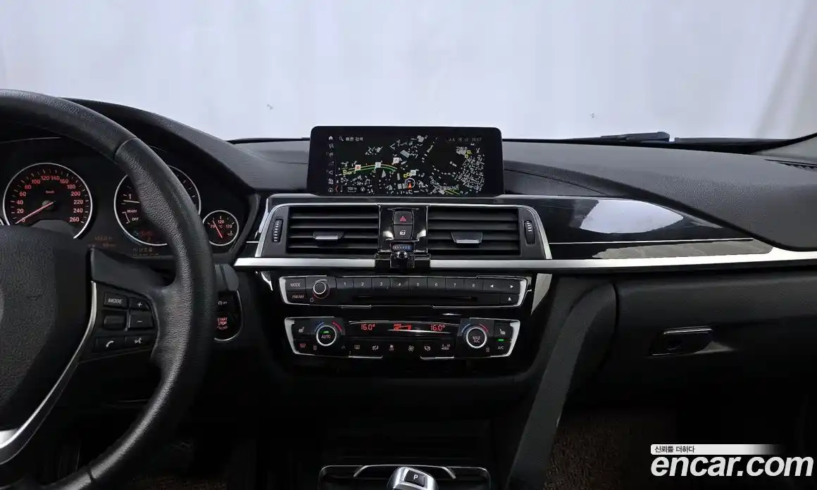 BMW 3 серия 2018 2.0 автомат (гидро), фото 20