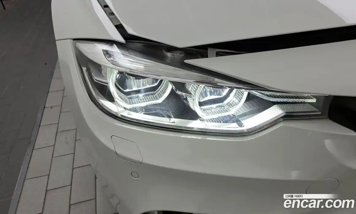 BMW 3 серия 2018 2.0 автомат (гидро), фото 8