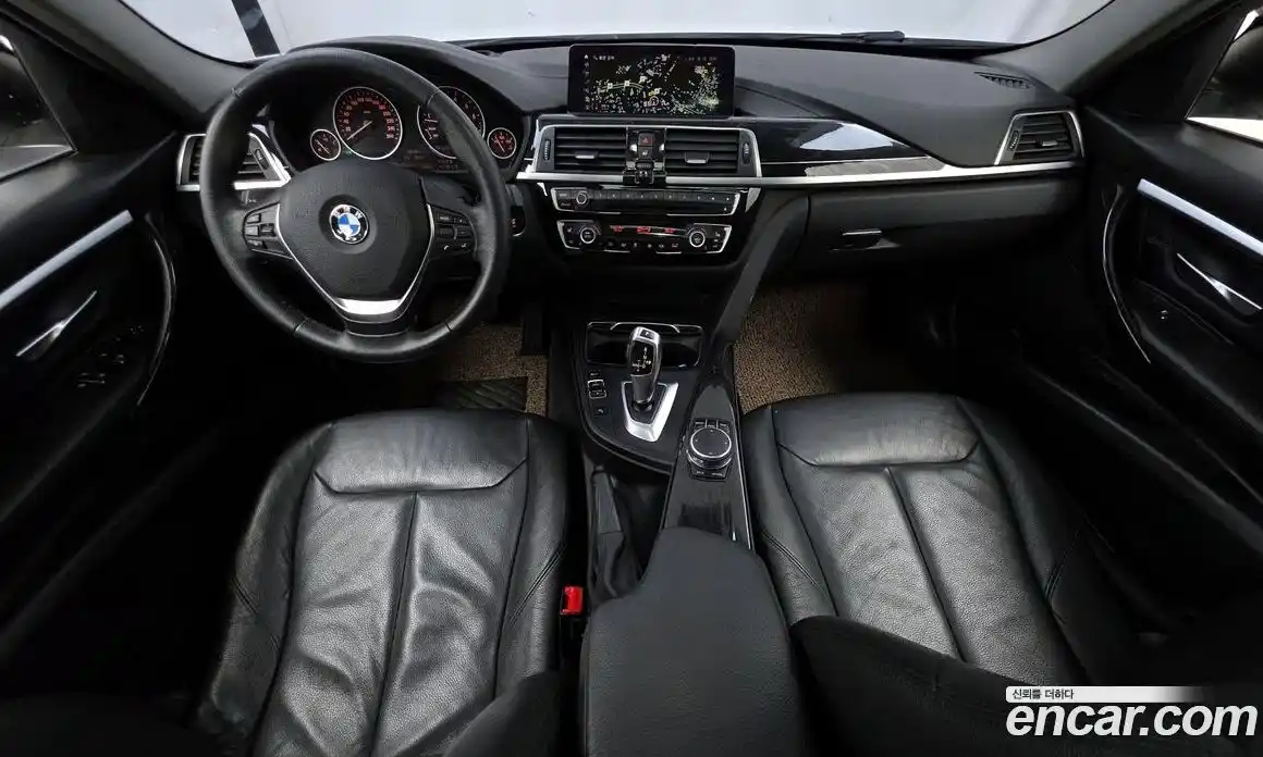 BMW 3 серия 2018 2.0 автомат (гидро), фото 10