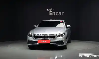 Mercedes-Benz E-Class 2021 2.0 гидро, миниатюра 3