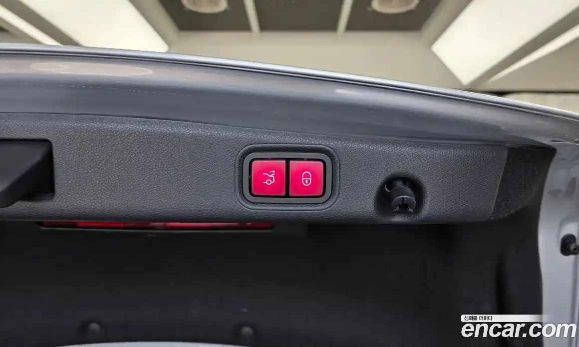 Mercedes-Benz E-Class 2021 2.0 гидро, фото 31