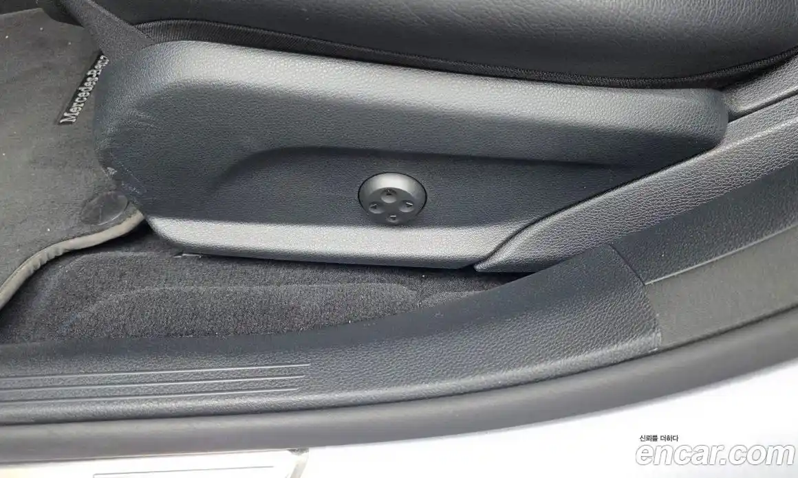 Mercedes-Benz E-Class 2021 2.0 гидро, фото 33