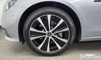 Mercedes-Benz E-Class 2021 2.0 гидро, миниатюра 5