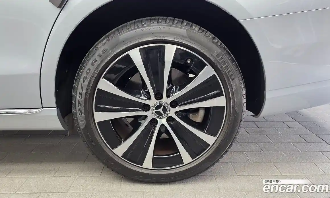 Mercedes-Benz E-Class 2021 2.0 гидро, фото 7