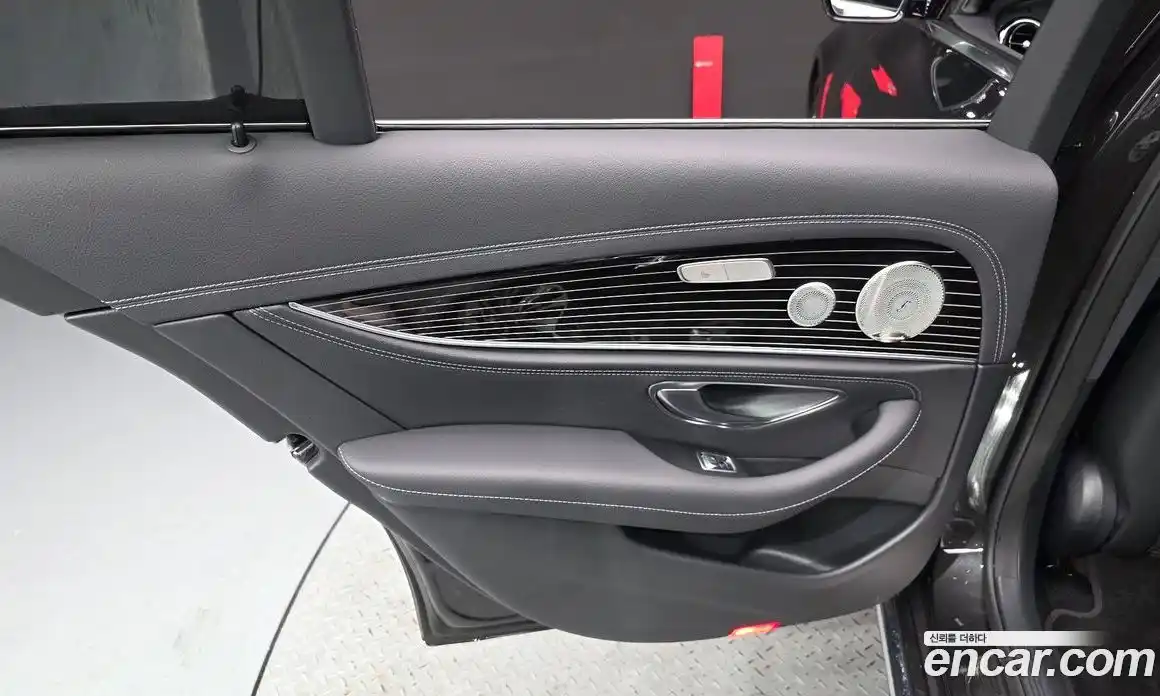 Mercedes-Benz E-Class 2021 3.0 гидро, фото 15